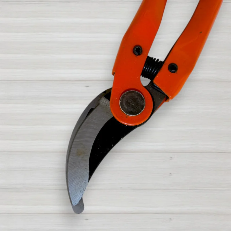 Секатор садовий P121, довжина 20см