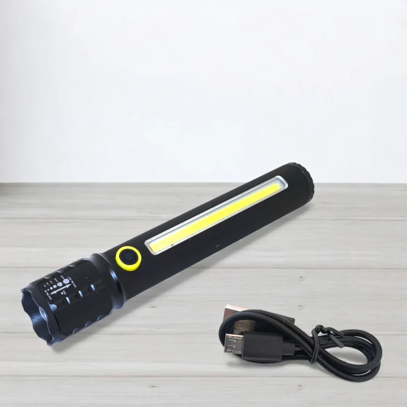 Лихтар ручний BL-C73-P50 акумуляторний, Zоом